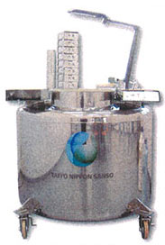 大型凍結保存容器